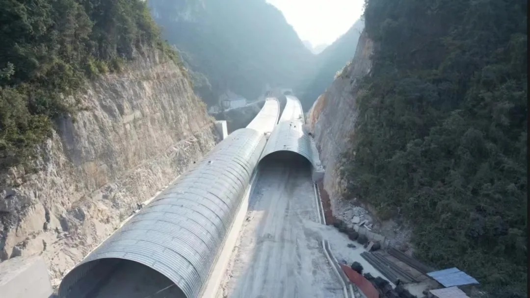 1715842243581598.jpg 640.webp (46).jpg